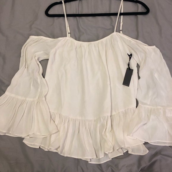 Lovers + Friends Tops - Lovers & Friends White Off The Shoulder Blouse